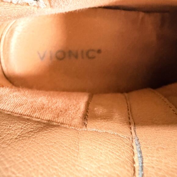 Vionic Black Weather Resisitant Bootie Black Leather Pull On Ankle Outdoor Sz 11 - Picture 5 of 11